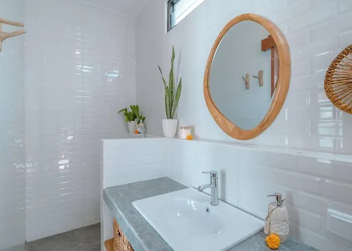 Kalyana - Tropical & Modern 3br - Canggu